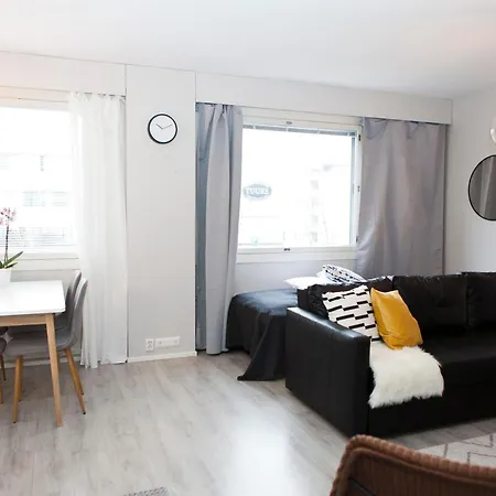 Center Located, Two-room Flat With Patio And Wifi Lägenhet
