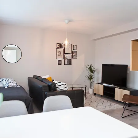 Center Located, Two-room Flat With Patio And Wifi