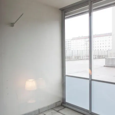 Lägenhet Center Located, Two-room Flat With Patio And Wifi
